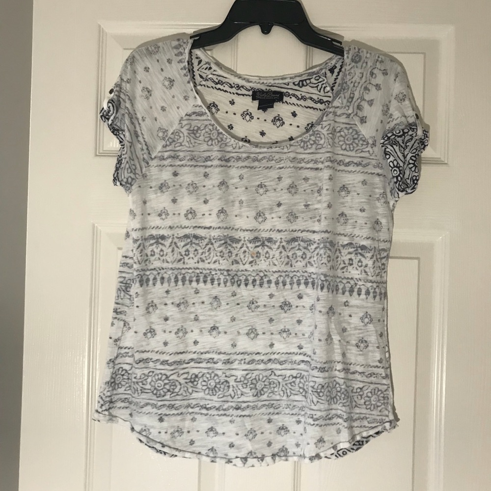 Lucky brand patterned shirt size M
